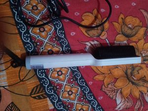 Hair Straightening Brush😍