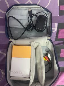 Led HD Projector With All The Cables And Back Pack