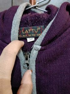 Sweater For Both Girls N Boys