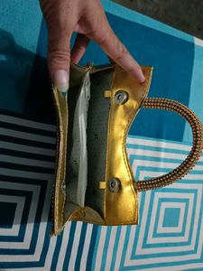 Gurdaspuria Women Handbags