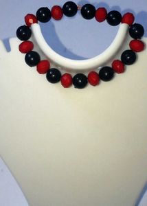 Braslate & eyerring Black,Red Steachable/unique