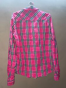 Stylish Looking Shirt For Women