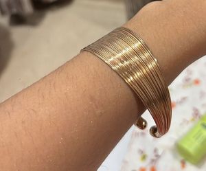 Gold Wire Cuff Bracelet💗