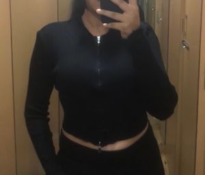Black Ribbed Full Sleeves Body Fit With Hob Top
