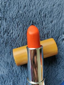 Combo Of 2 Lipsticks And One Eyeliner