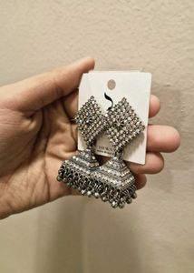 Sparkling Jhumka Earrings