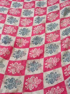 Pink & Gray Checkered saree