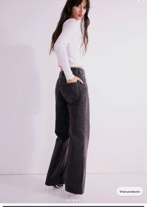 H&amp;M Wide Leg Jeans..with TAG Attached..never Used