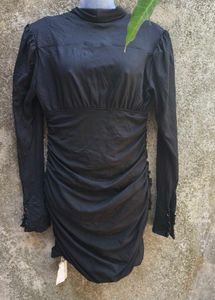 DAMM GORGEOUS RUCHED BODYCON