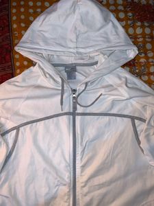 Pure white CHAMPION Sports upper