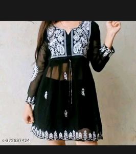 Beutiful Black Top
