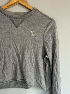 Abercrombie Gray Long Sleeve Top
