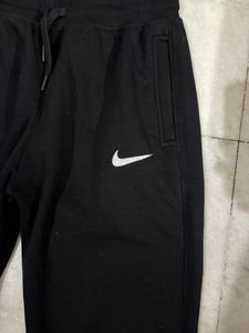 Nike Black Bootcut Sweatpant L