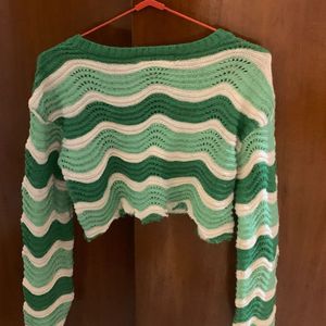 Green &amp; White Crocheted Cropped Wave Sweater