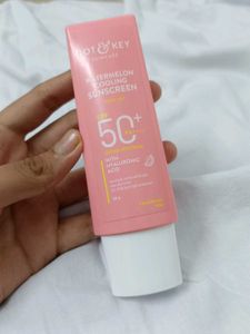Dot &amp; Key Watermelon Cooling Sunscreen
