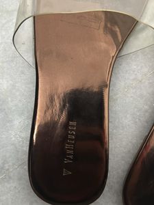 Transparent Flats