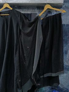 Dubai Stylish Burqa Three Lare Sleeves