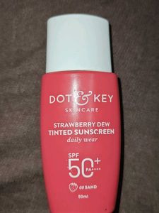 Dot & Key Sunscreen SPF 50