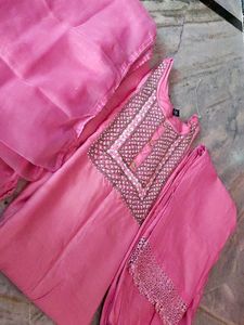 Elegant Pink Kurta Set