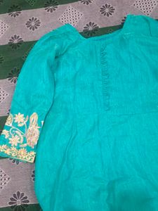 Elegant Green Kurta Set