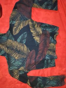 Leaf Print Long Sleeve Top