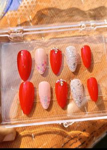 Press-On Nail Set