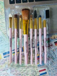 Makeup Brushes