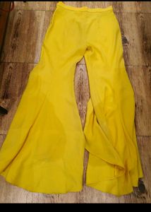 ZaraHippie Yello Hipster