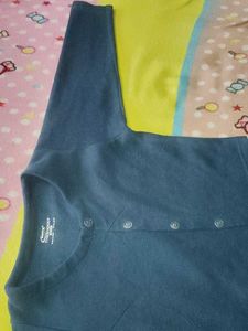 Womens Woolen Blouse