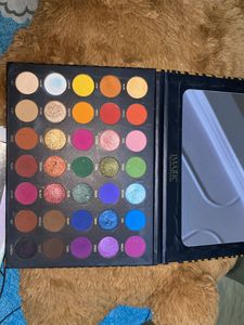 Imagic Professional 35 Color Eyeshadow Palette