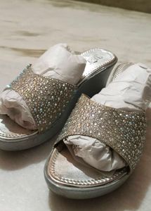 D&amp;Y Rhinestone Wedge Sandals