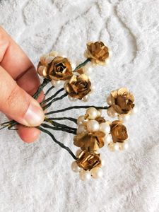 Gold Rose &amp; Pearl Hair Pins