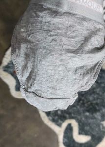 L&#39;amour Gray Thong Size m