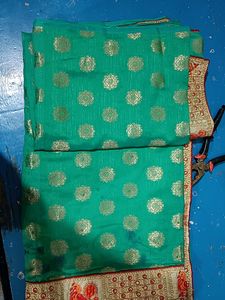 Saree With Heavy Border