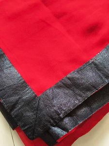 Red Georgette Saree With Blouse