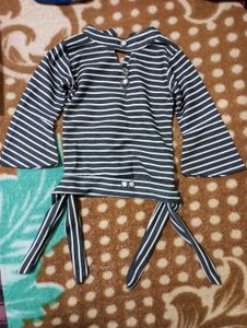 Girl Top And Pant + One T-shirt 4 to 6 Years