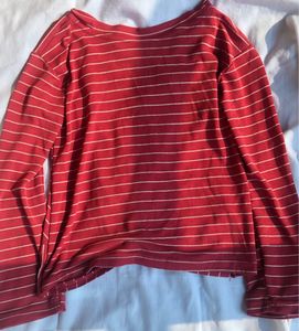 cropped knot top