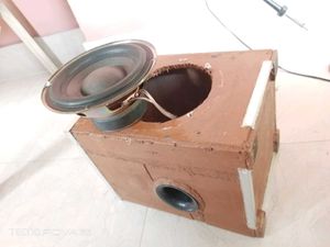 Logitech 6inch  Subwoofer &amp; With Box Pure Plyw