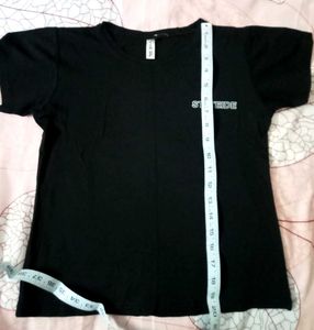 Black 'Stride' T-Shirt