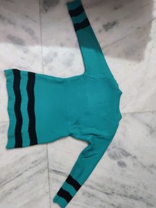 Woolen Short Kurti