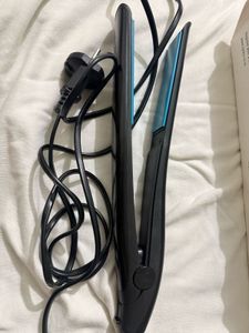 SYSKA SuperGlam Hair Straightener