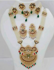 Pearl & Stone Jewelry Set