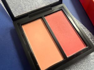 Nykaa Get Cheeky! Blush &amp; Highlighter Combo