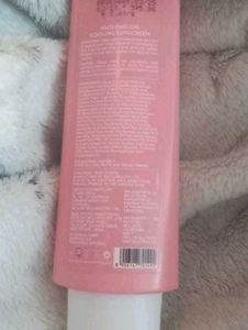 Dot &amp; Key Sunscreen SPF 50