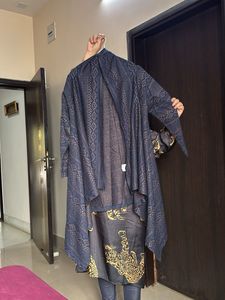 Elegant Navy Blue Cardigan