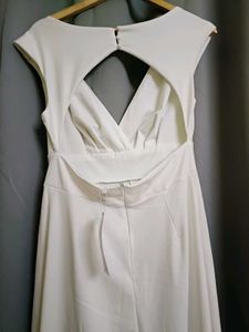 Newme Slit Dress 🤍