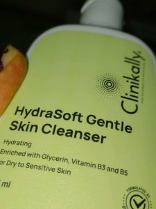 Clinikally HydraSoft Gentle Skin Cleanser