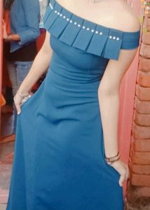 Off shoulder Skinny Dress For Parties