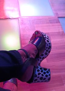 Beautiful Black Heel