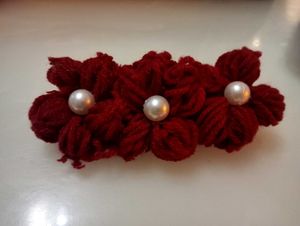 Woolen Maroom Handmade Clip